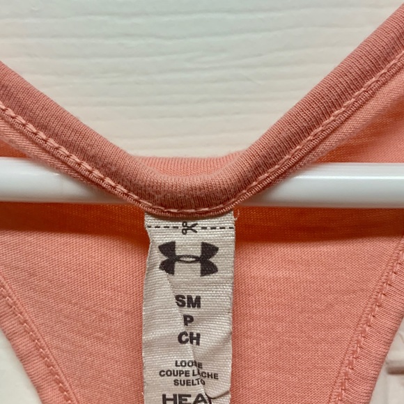 💕Adorable Under Armour Razor Back Tank 💕 - Picture 2 of 2